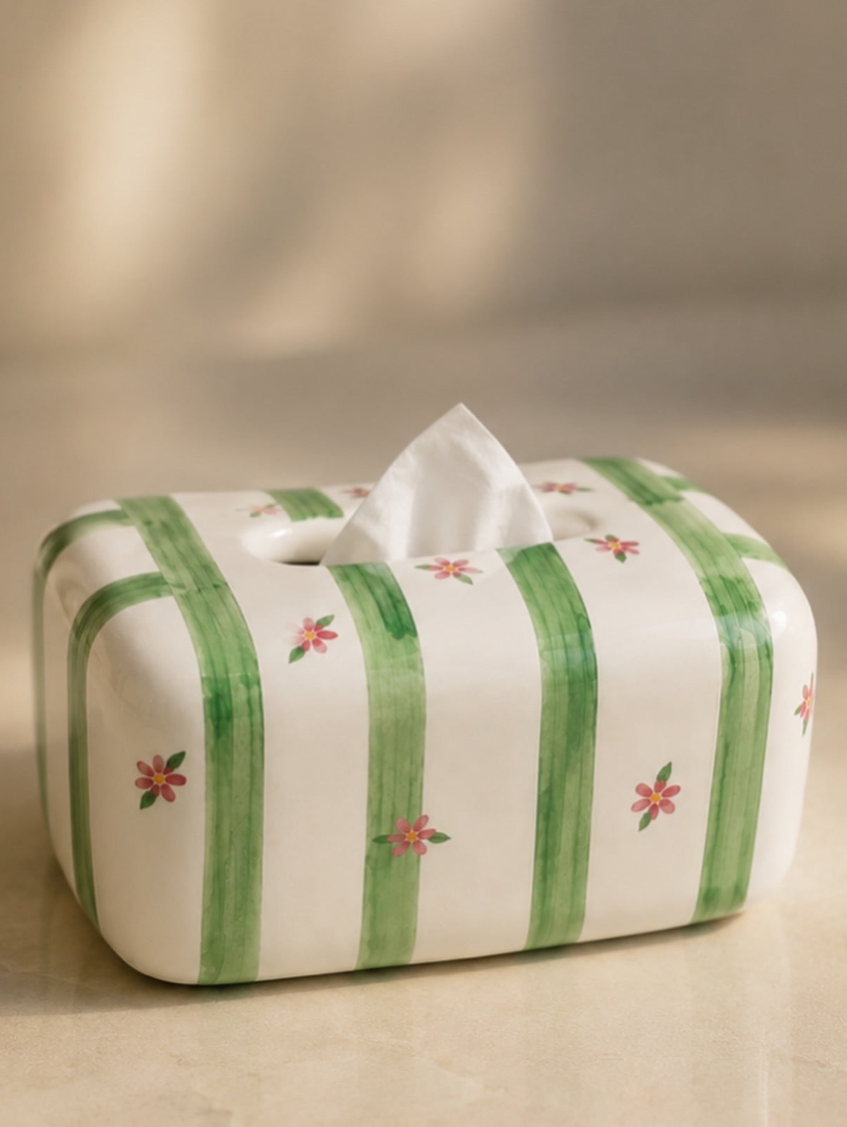Tissue box